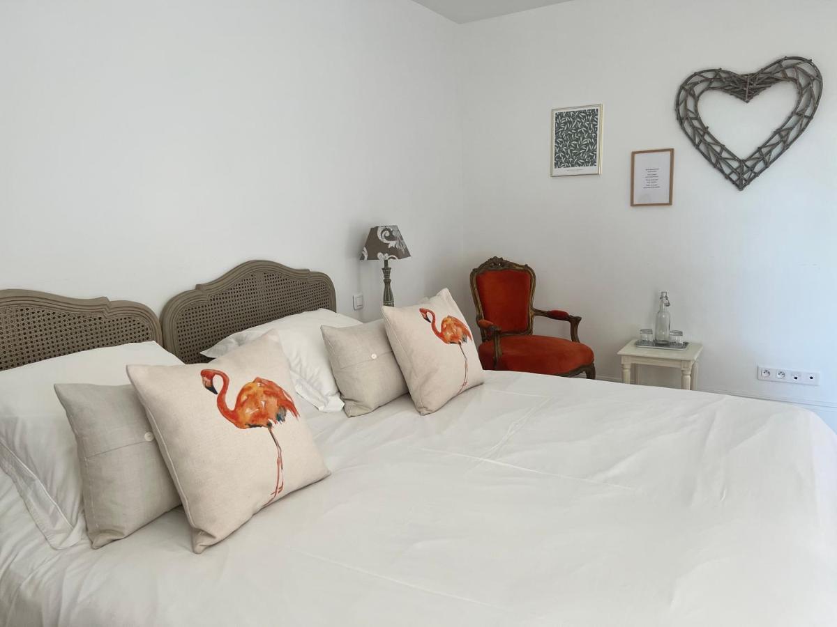 Bed and Breakfast La Girarde Saint-Quentin-de-Caplong Exteriér fotografie